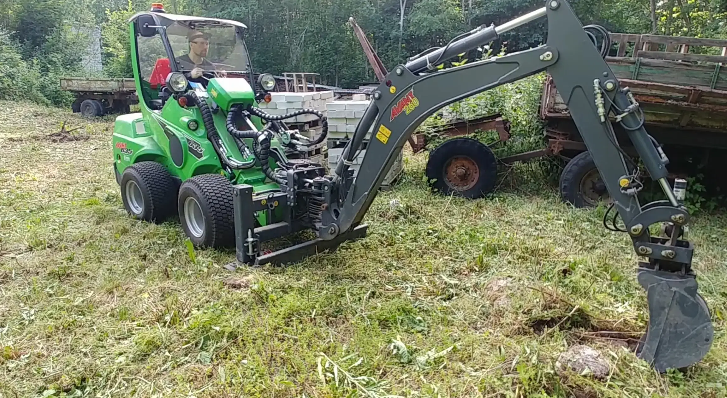 ładowarka teleskopowa przegubowa img-responsive